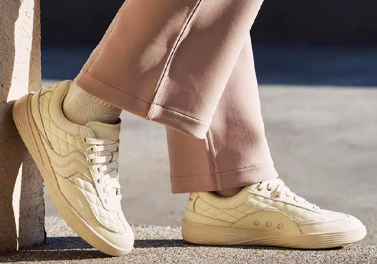 索康尼2026春季新款MS GRIPPER女款运动鞋上市预告