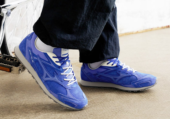 美津浓新款「电光蓝」LG 60S 2K德训鞋发售