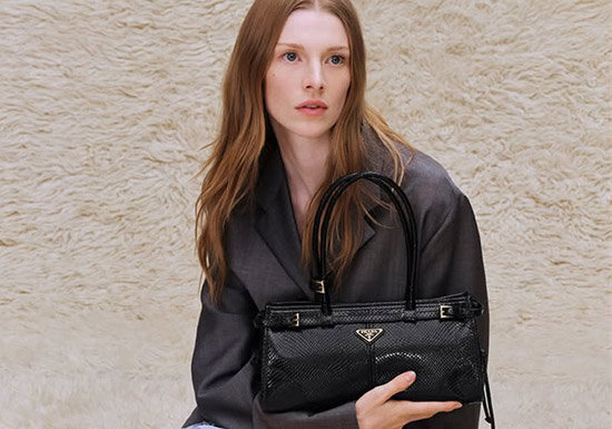 PRADA「普拉达」公布2026春夏系列广告大片