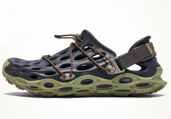 迈乐发布2026新款灰石绿配色毒液3厚底洞洞鞋